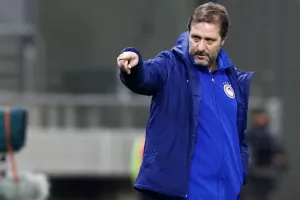 Αλλάζει όλη την ενδεκάδα με Άρη ο Μαρτίνς