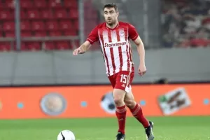 Προβάδισμα για σχήμα 4-2-3-1, διεκδικεί φανέλα βασικού ο Σωκράτης