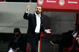 Μάντζιος: «Ανοικτή η πρόκριση, μετράει το εκτός έδρας γκολ που πετύχαμε»