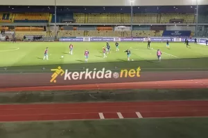 Η εντεκάδα του Απόλλωνα/Πολλές αλλαγές