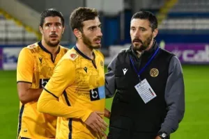 Τριάδα/ΑΕΛ