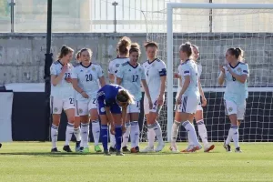 Συντριβή στην "Αρένα" με 10-0 (φώτος)