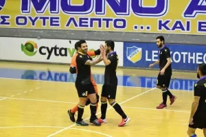 Οκτώ γκολ και... ΑΠΟΕΛ