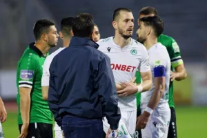 Ξανά στην κορυφή με "κανονιά" Κούσουλου! (φώτος)
