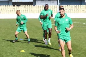 Τρίποντο και σταθερά κορυφή με Σικόρσκι (φώτος)