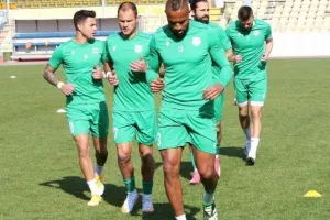 Τρίποντο και σταθερά κορυφή με Σικόρσκι (φώτος)