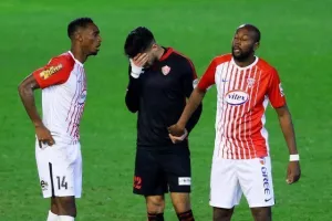 Επέστρεψε... με ΚΑΡΕ και ευστοχία απ' την "άσπρη βούλα"! (Φώτος)