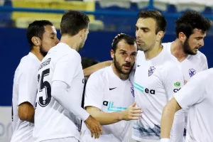 Δυσκολίες... στο Παραλίμνι
