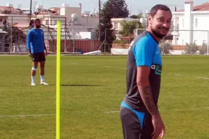 Επόμενος στόχος: Απόλλων (Φώτος)
