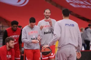 Οι εικόνες από την πρώτη προπόνηση του Κουφού (φώτος)