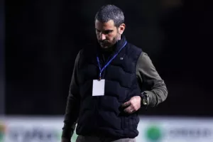 Νίκησε και μπαίνει πρώτη στην δεύτερη φάση 