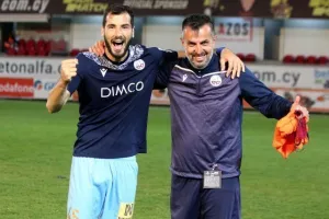 ΣΠΟΥΔΑΙΟ "διπλό" με ανατροπή και... ζωγραφιά Φελίπε! (Φώτος)