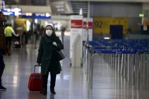 Έρχεσαι από εξωτερικό; Μπαίνεις καραντίνα (τι ισχύει)