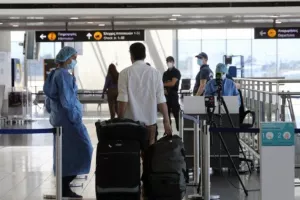 ΕΞΕΛΙΞΗ με τα αεροδρόμια 