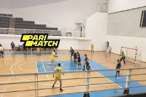 Άνιση μάχη και... ήττα
