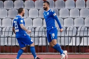Άλμα παραμονής και βουτιά στο βυθό!