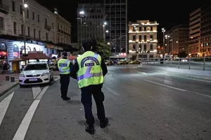 Κορωνο...πάρτι