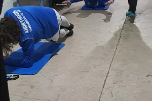ΑΝΟ/Ζέσταμα... στον διάδρομο! (φώτος)