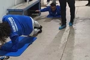 ΑΝΟ/Ζέσταμα... στον διάδρομο! (φώτος)