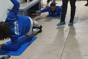 ΑΝΟ/Ζέσταμα... στον διάδρομο! (φώτος)