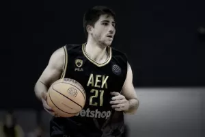Από το «εκτός αποστολής», βασικός point guard που δεν κάνει λάθη! 