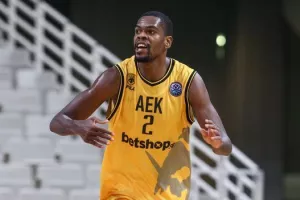 Ρήξη πολλαπλών συνδέσμων ο Μορέιρα