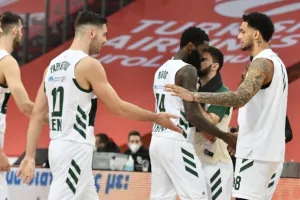 Παναθηναϊκός: Τρία νέα κρούσματα, συζητιέται αναβολή του αγώνα με τον ΠΑΟΚ