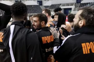 "Αυτές τις ημέρες γράφτηκαν πολλά ψέματα"