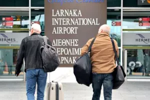ΝΕΑ οδηγία για ταξιδιώτες που έρχονται Κύπρο