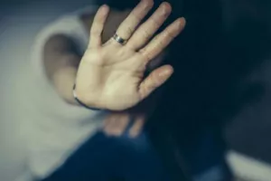 Πάνω από 10 καταγγελίες σεξουαλικής παρενόχλησης