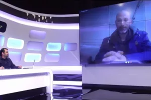 Στην Κερκίδα... οι Σκαμπύλης - Ζαραβίνας