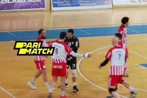 «Ερυθρόλευκο» το "προσφυγικό"