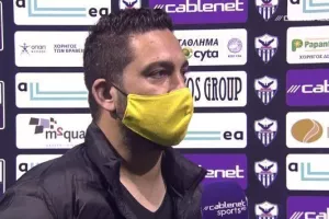 "Αφιερωμένη από όλους στον πρόεδρο"