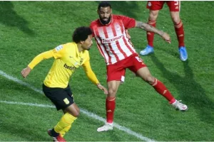 Ολυμπιακός: Σκέψη για 4-2-3-1 με Φορτούνη και Μασούρα ο Μαρτίνς