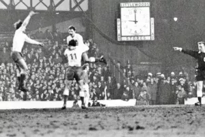 Θυμήθηκε το 1-1 με την Έβερτον το 1971 ο Παναθηναϊκός (φώτο)