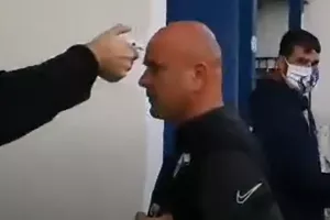 Τιμούρ... από έλεγχο