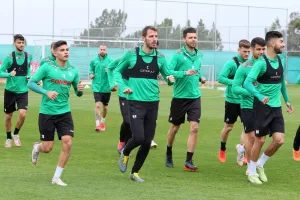 Τετ-α-τετ Μπεργκ με Βίτορ/Οι "πράσινες" στιγμές στο "Η. Πούλλος"