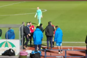 Ζήτησε πέναλτι ο Απόλλωνας- Κίτρινη του Λ. Σωτηρίου σε Μπεντόγια (φώτος)