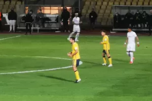 Συμπλήρωσε κάρτες ο Μεντόγιεβτις 