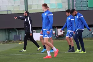 ΦΩΤΟΣ/Στο "Απόστολος Νικολαΐδης" οι Ελπίδες
