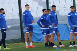ΦΩΤΟΣ/Στο "Απόστολος Νικολαΐδης" οι Ελπίδες