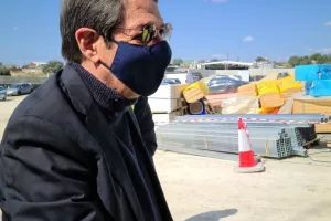ΦΩΤΟΣ-ΒΙΝΤΕΟ/Η άφιξη του Προέδρου
