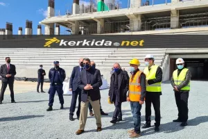 Ο ΠτΔ ξεναγήθηκε στα έργα στην "Limassol Arena" (Φώτος)