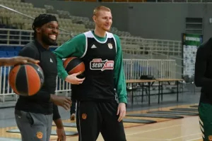Ουάιτ: «Να ματσάρουμε την ενέργεια της Μπασκόνια»