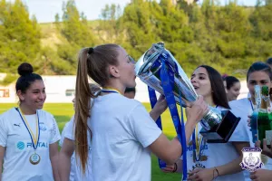 Απόλλων Ladies/Η απονομή στις πρωταθλήτριες (φώτος)