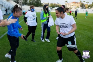 Απόλλων Ladies/Η απονομή στις πρωταθλήτριες (φώτος)