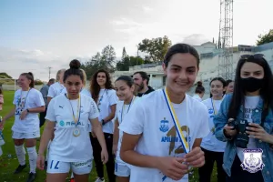 Απόλλων Ladies/Η απονομή στις πρωταθλήτριες (φώτος)