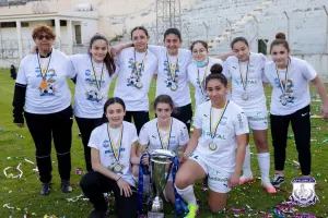 Απόλλων Ladies/Η απονομή στις πρωταθλήτριες (φώτος)