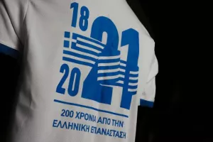 ΑΠΟΛΛΩΝ/Τεράστια ζήτηση και ακόμη 100 συλλεκτικές φανέλες!