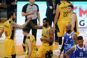 Ο Μέικον ντύθηκε Λάνγκφορντ!